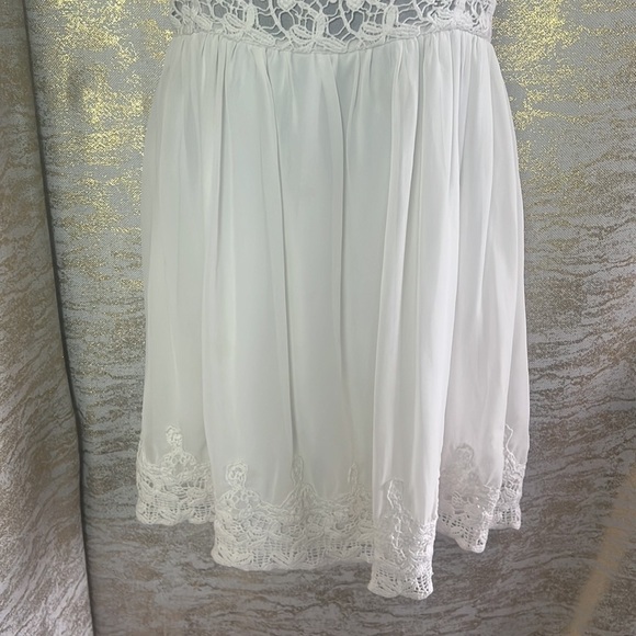 Zara Trafaluc White Crochet Lace Floral Dress Size XS - Picture 7 of 14